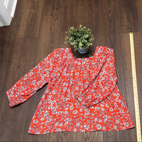 Floral Red Women's Top - Picture 4 of 8